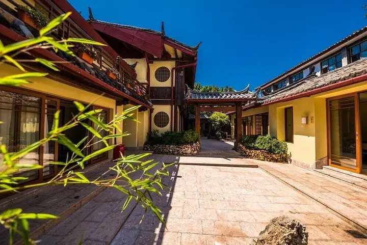 Лицзян: Lijiang Moreline Lodge