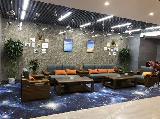 Куньмин: Mei Lin Shang Wu Hotel