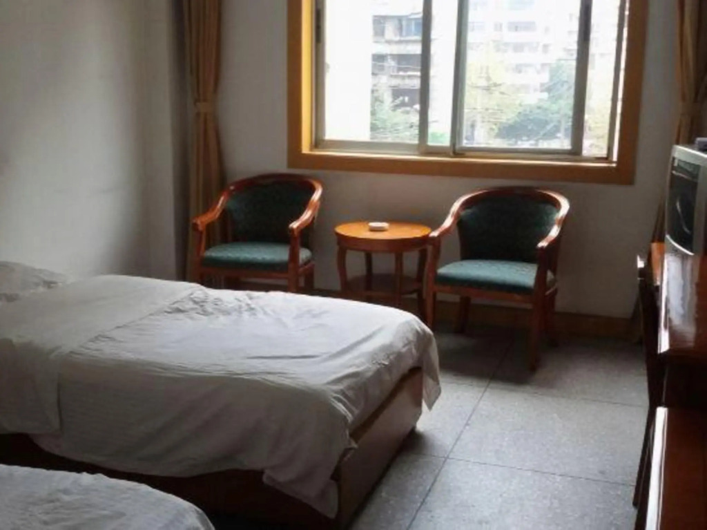 Чэнду: Jiujiu Hotel