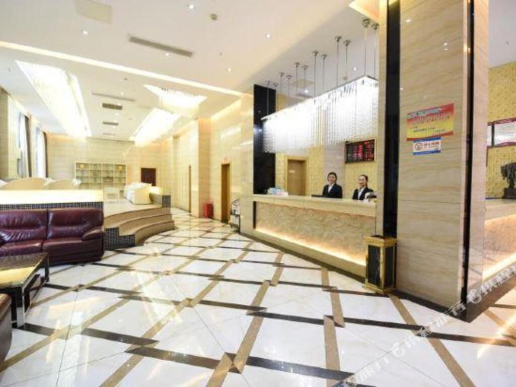 Ибинь: Haiyun Holiday Hotel