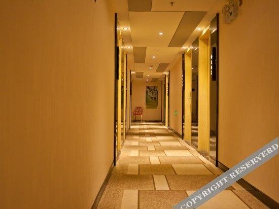 Гуйлинь: Utrip Hotel (Guilin Railway Station)