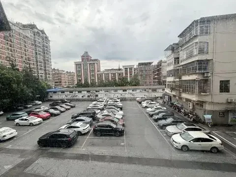 Пинсян: Maison Realm Hotel