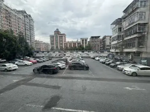 Пинсян: Maison Realm Hotel