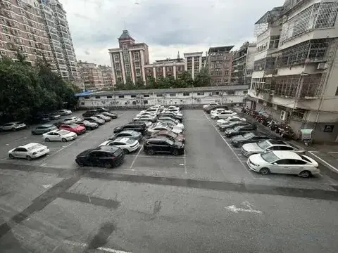 Пинсян: Maison Realm Hotel