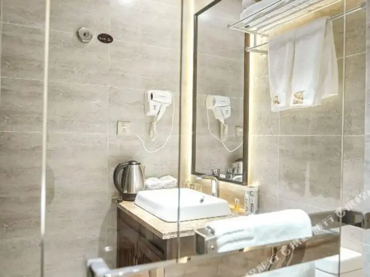 Фуян: Taihe Shangjue Holiday Hotel