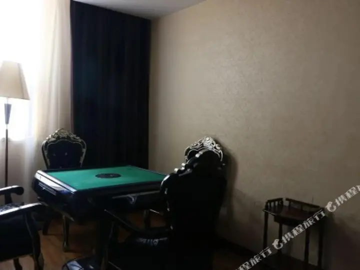 Фуян: Taihe Shangjue Holiday Hotel