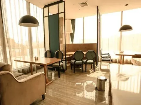 Лоян: Zhongzhou Elegant Hotel（Luoyang Tianxiang Peony Garden Airport Branch）