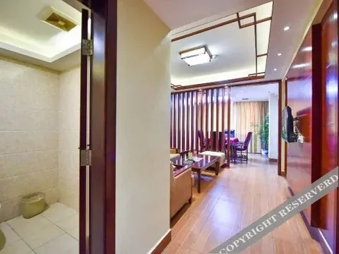 Хайкоу: Xinhua Dayingshanhong Hotel (Haikou Jinniuling Store) (Currently unavailable)