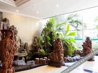 Хайкоу: Xinhua Dayingshanhong Hotel (Haikou Jinniuling Store) (Currently unavailable)