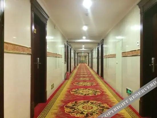 Хайкоу: Xinhua Dayingshanhong Hotel (Haikou Jinniuling Store) (Currently unavailable)