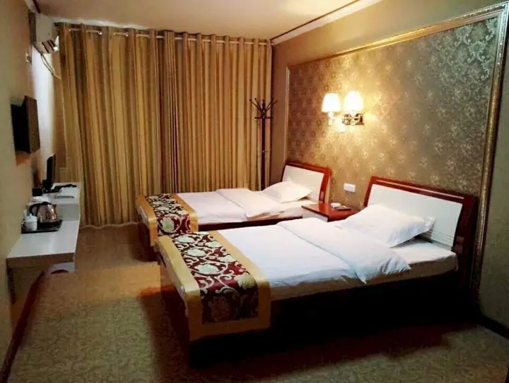 Лоян: Luoyang Jushang Hotel (Jiulongtai)