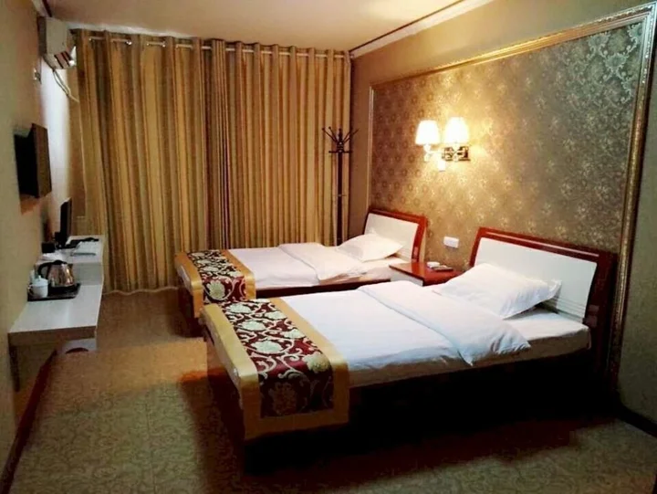 Лоян: Luoyang Jushang Hotel (Jiulongtai)