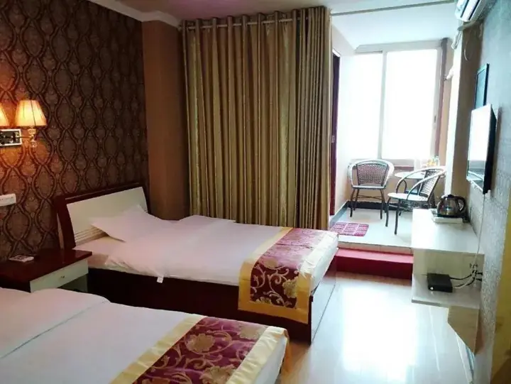 Лоян: Luoyang Jushang Hotel (Jiulongtai)