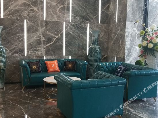 Ухань: Huayi Hotel (Hankou Railway Station Changqing Road Branch)