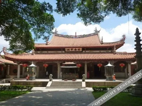 Иньчуань: Huayuxuan Internet Hotel (Jiefang Dongzhanxiang Branch)