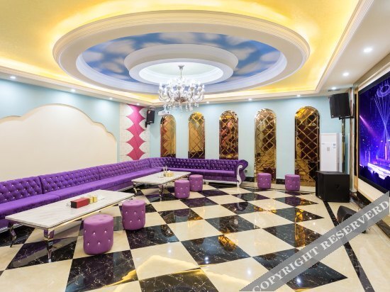 Дунъян: Dong Que Chun Lan Grand Hotel