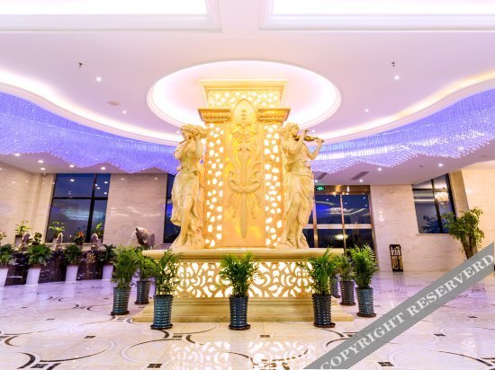 Дунъян: Dong Que Chun Lan Grand Hotel