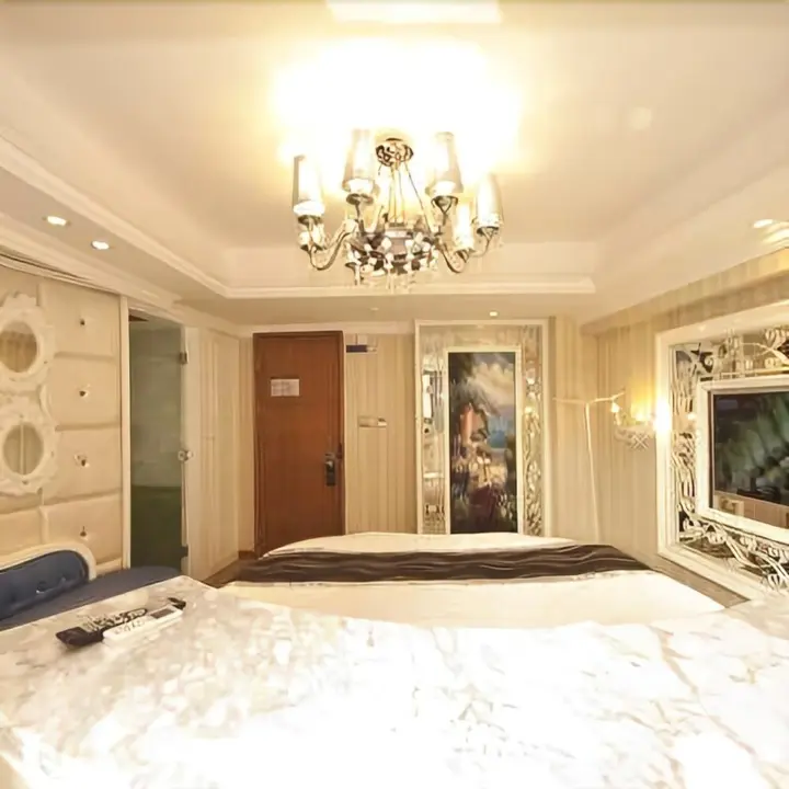 Фучжоу: Tata Theme Hotel