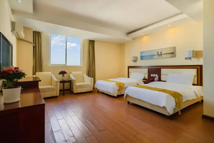 Бэйхай: Chunhui Business Hotel