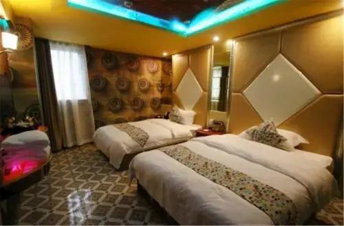 Шанхай: Yaliang Theme Hotel