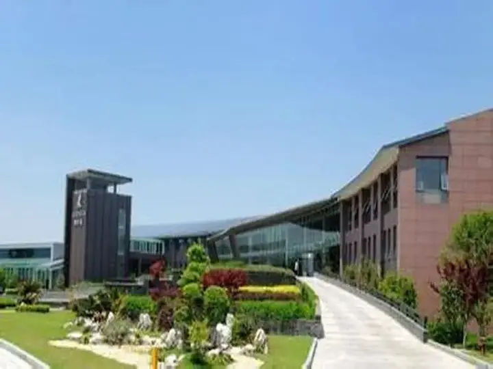 Хучжоу: Narada Hot Spring Resort Huzhou