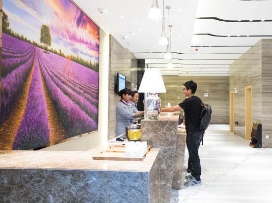 Ухань: Lavande Hotel Kunming Hi-tech Zone