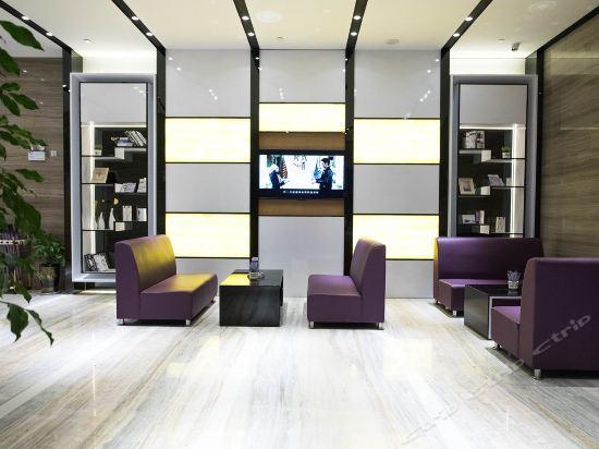 Ухань: Lavande Hotel Kunming Hi-tech Zone