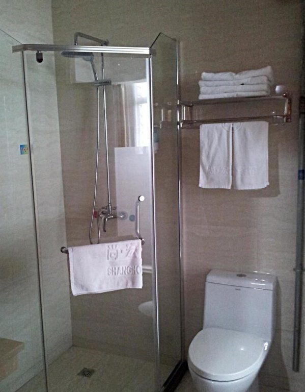 Луань: LUANSHIANGHONGHOTEL