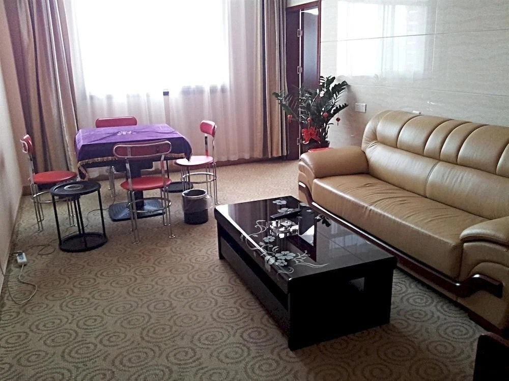 Луань: LUANSHIANGHONGHOTEL