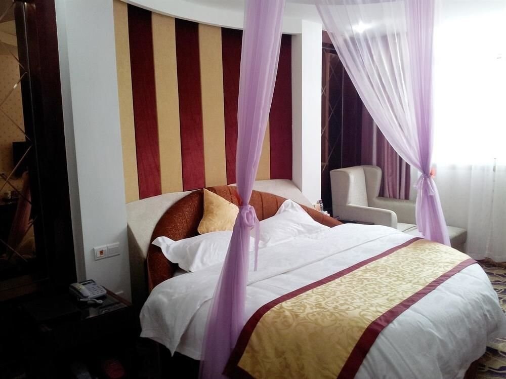 Луань: LUANSHIANGHONGHOTEL