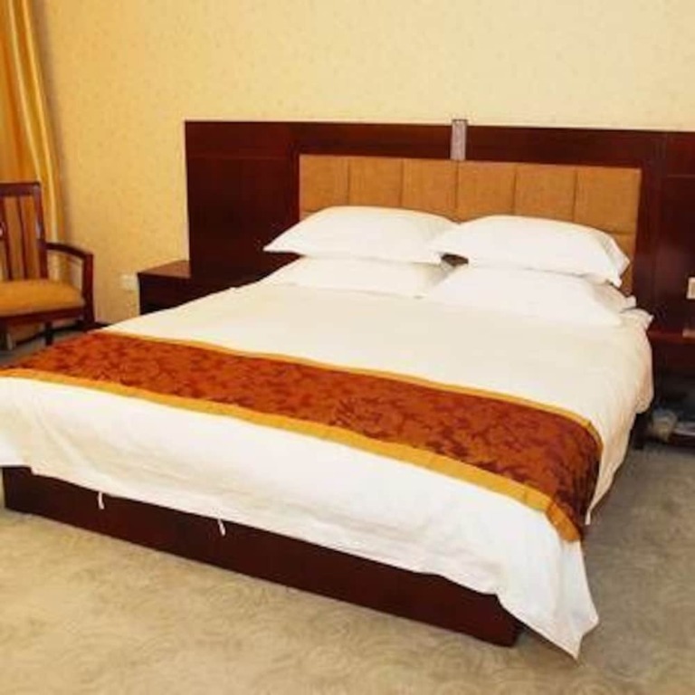 Синин: Xiadu Yingshi Hotel