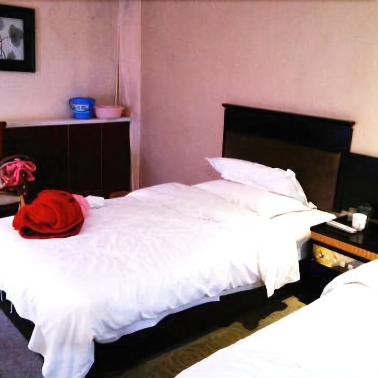 Синин: Xiadu Yingshi Hotel