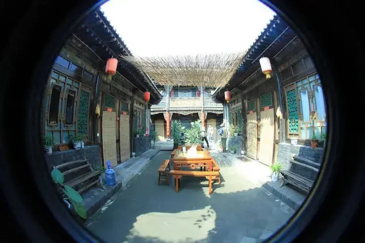 Цзиньчжун: Lao Cheng Gen Hostel