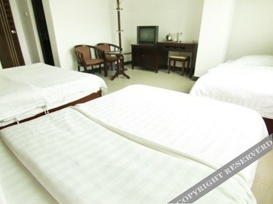 Янгиианг: Yayuanju Hostel