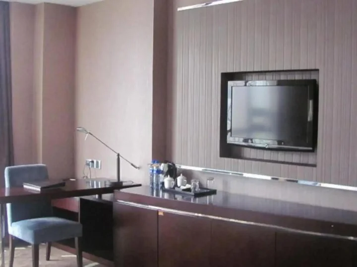 Лунъянь: Eastern Kaiyue Business Hotel