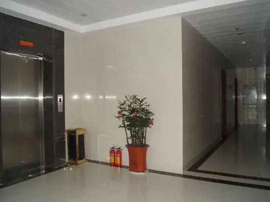 Шаньтоу: Rencai Hotel (Nan'ao)
