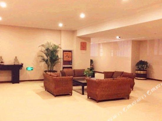Баоцзи: Foguangge Hotel