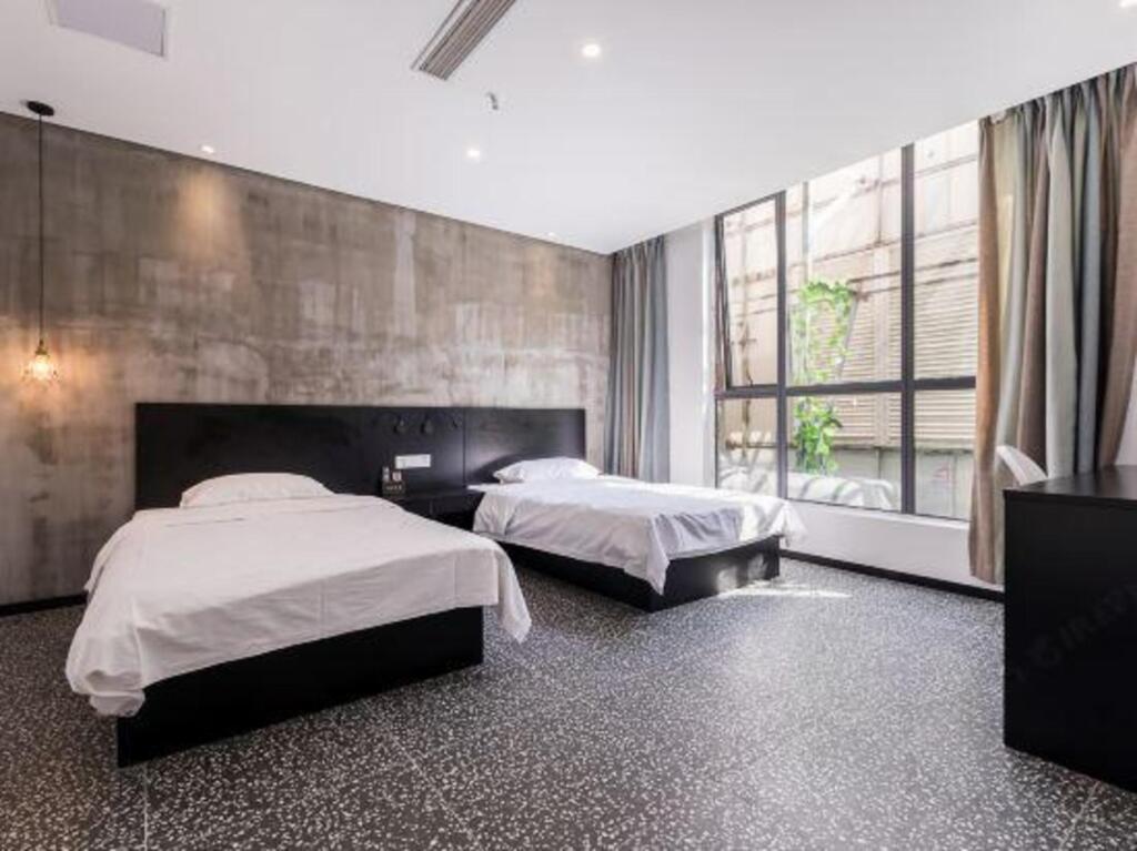 Нанкин: Nanjing Xinjiekou Lizhi Hotel