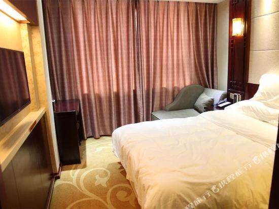 Эньши: Shi Ji Xing Hotel