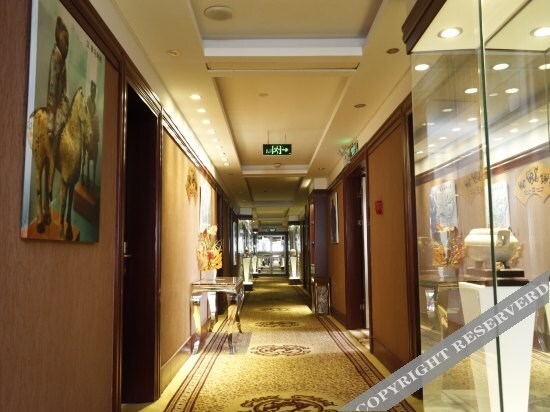 Лоян: Juhe Babylon Hanfu Hotel (Railway Station Xinduhui Branch)