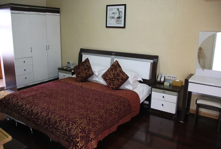 Хуаншань: Taiping Lake Clove Garden Hotel