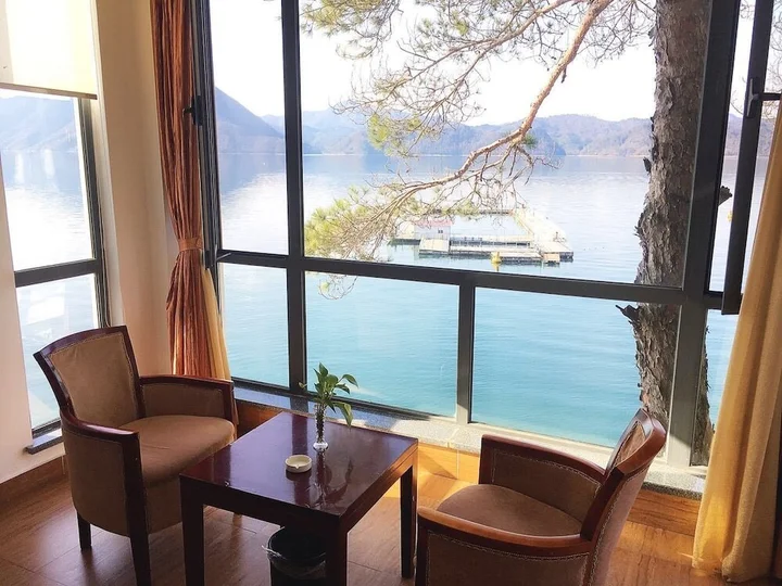 Хуаншань: Taiping Lake Clove Garden Hotel