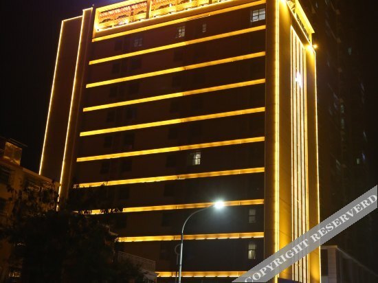 Цзиньюань: Sunshine Holiday Hotel