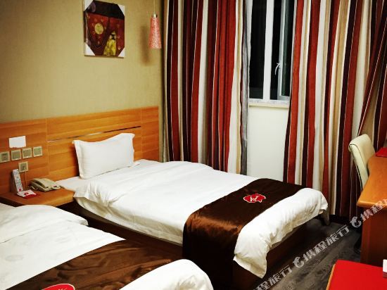 Интань: Yingtan Longxi Business Hotel