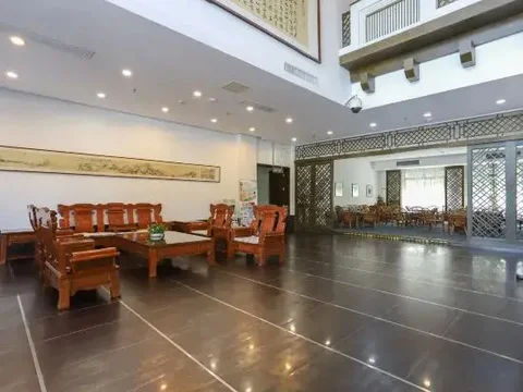 Ухань: Tianchi Resort