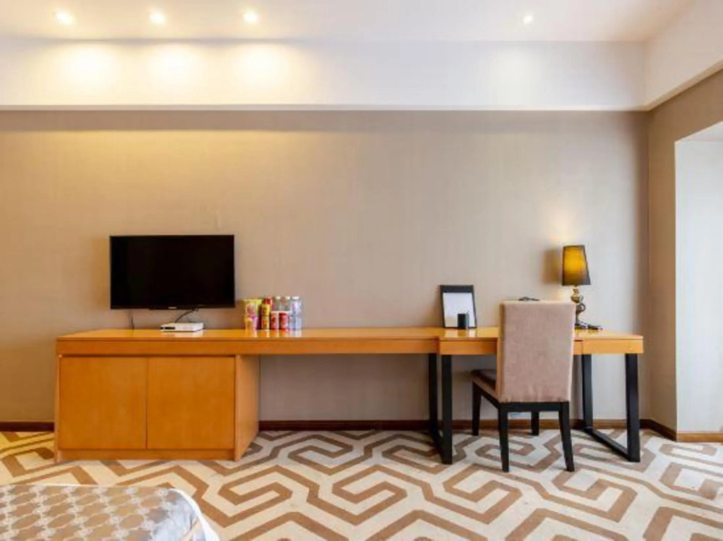 Neijiang: Gediao Hotel