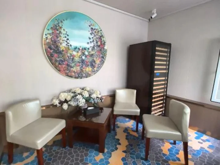 Харбин: Harbin Sikaiwo Business Hotel