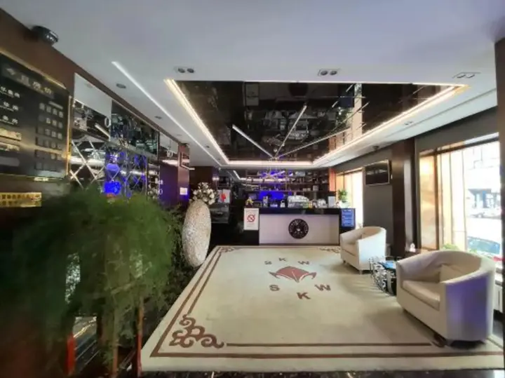 Харбин: Harbin Sikaiwo Business Hotel