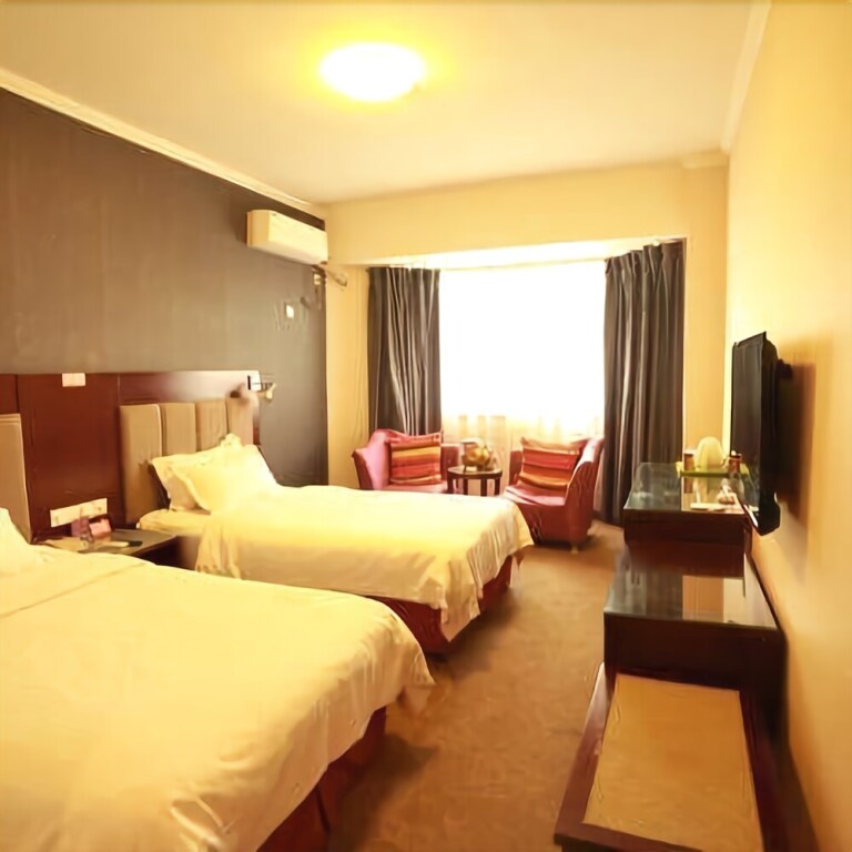 Лоян: Zhongzhou Business Hotel (Luoyang Peony Park Shanghai Market Subway Station)