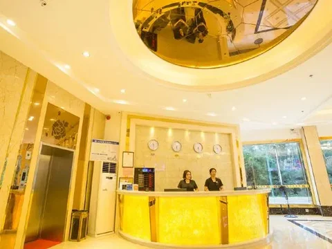 Джиангме: Jinye Hotel